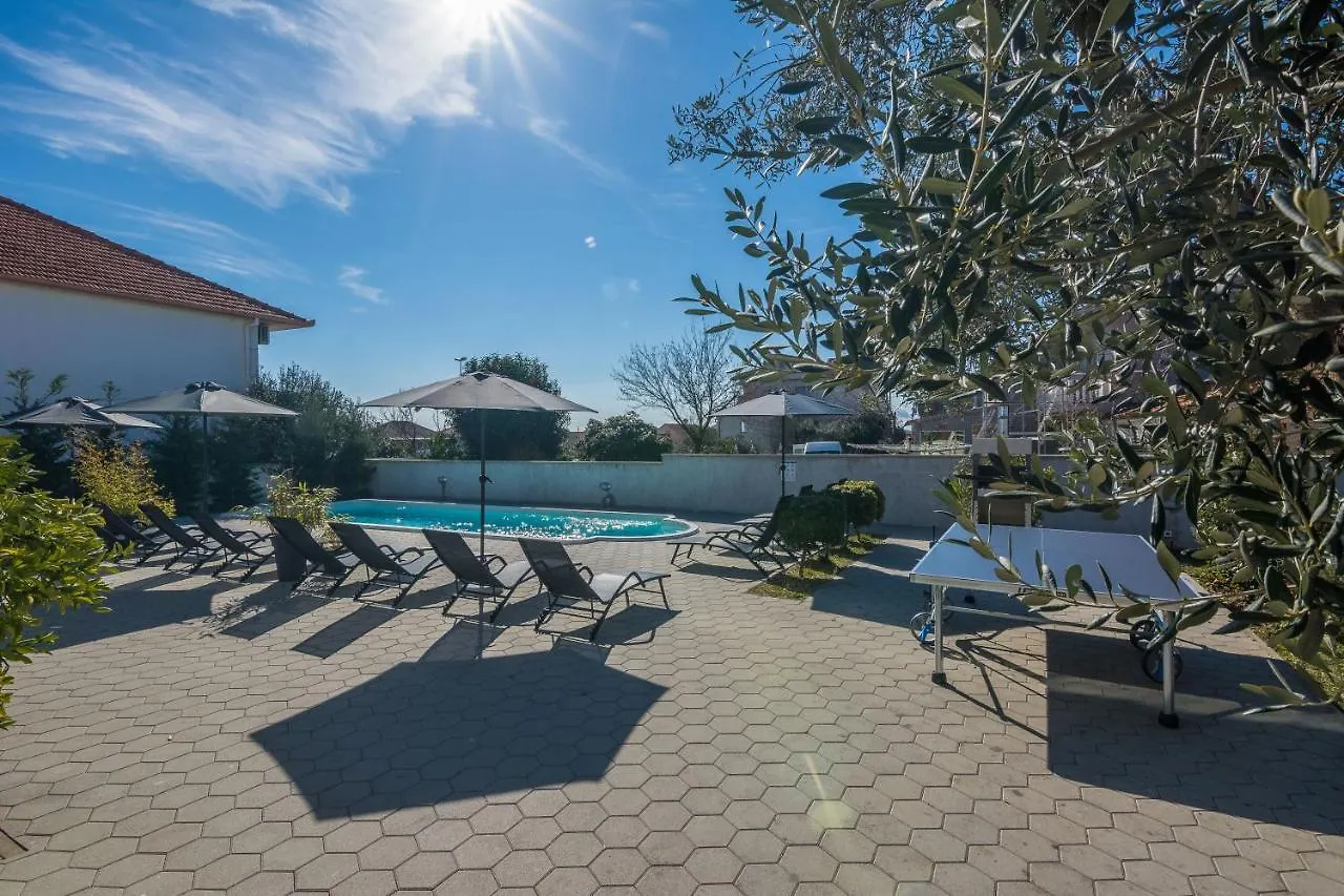 Apartament Royal Choice With Pool Zadar