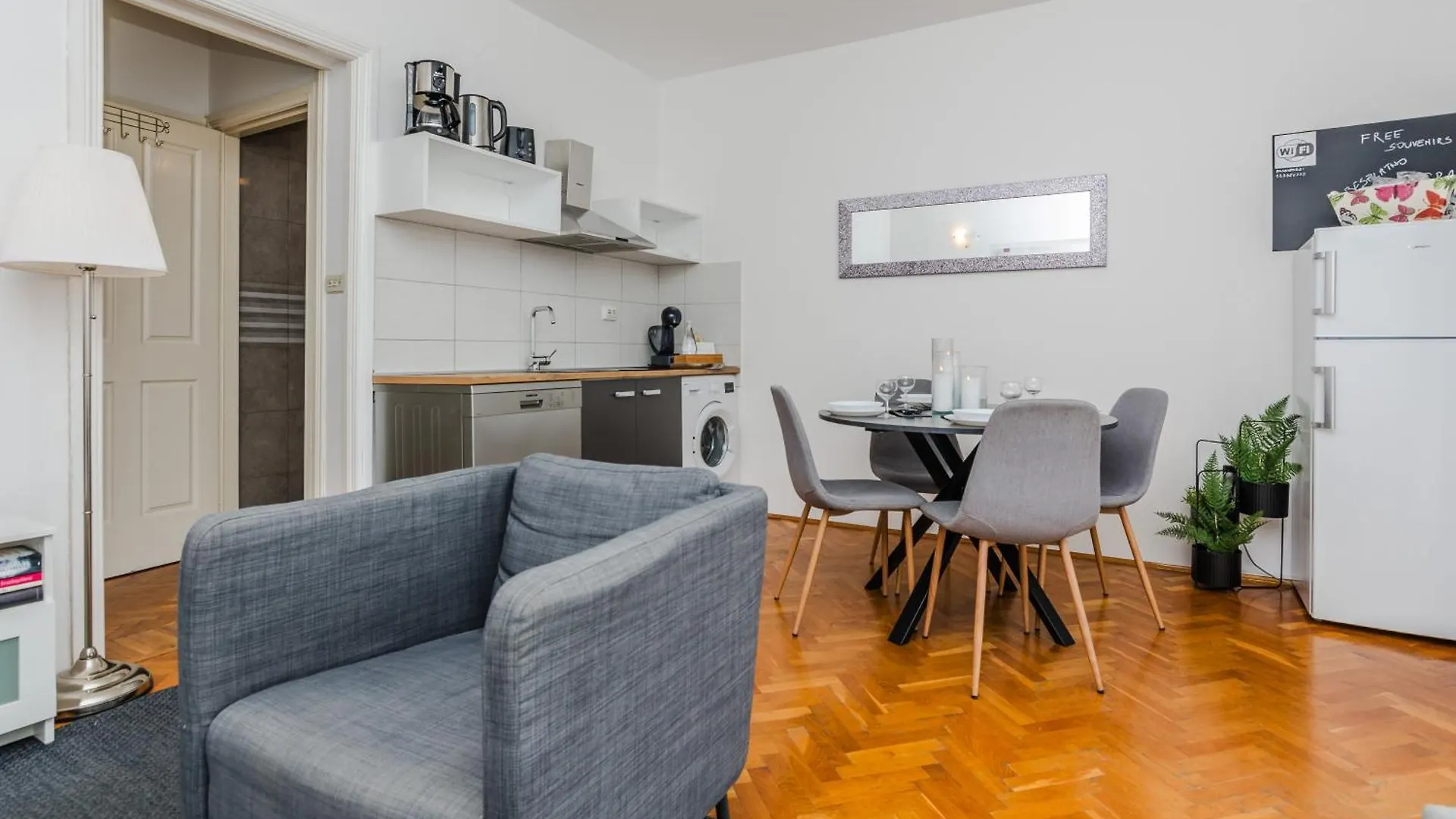 Apartament Royal Choice With Pool Zadar